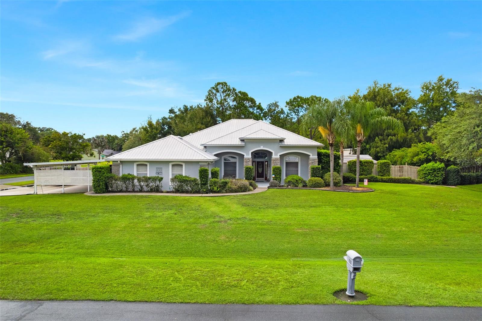 Photo of 1900 GRIFF WOOD CT COURT ST CLOUD FL 34772