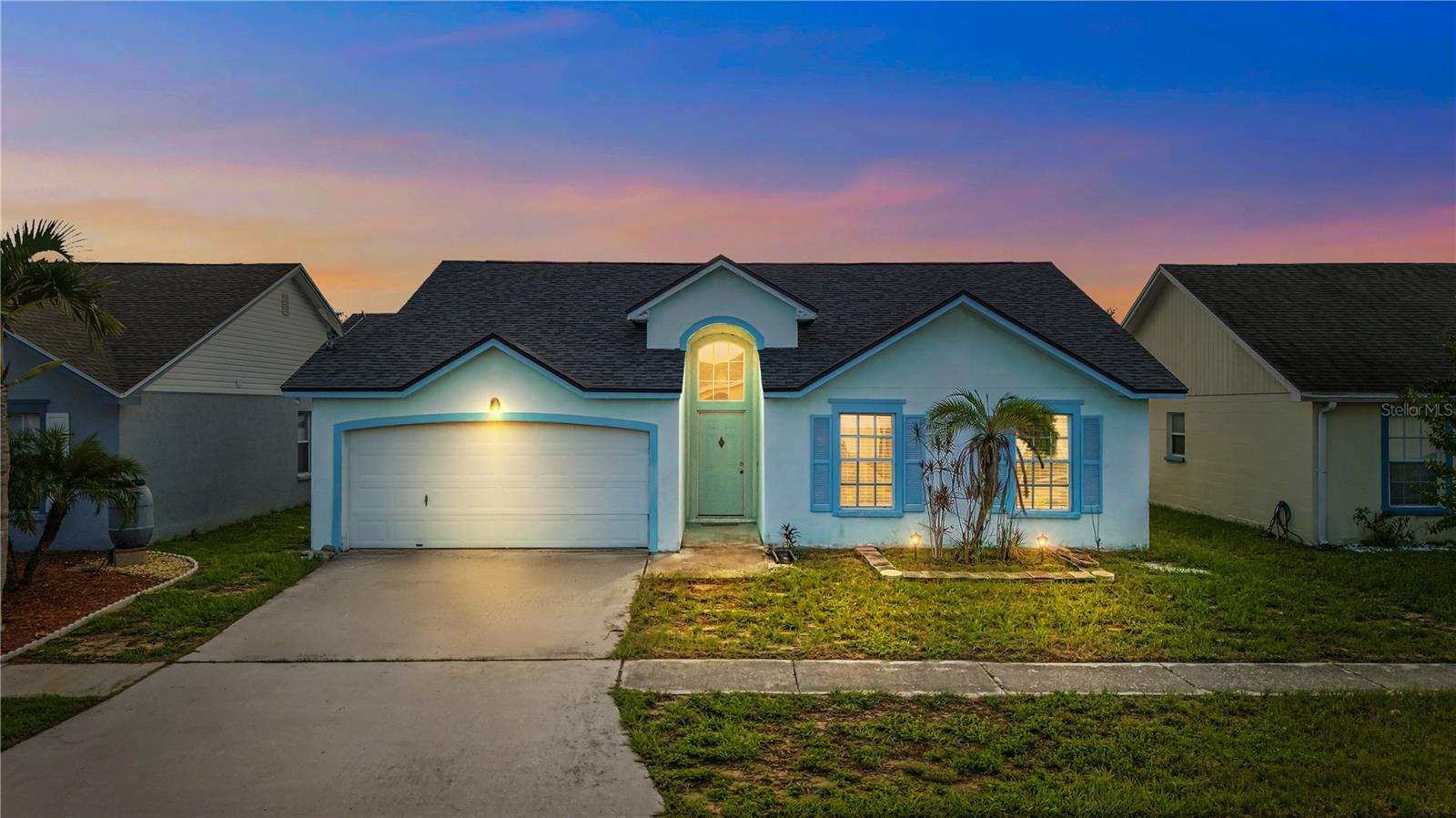 Photo of 218 LOOKOUT DRIVE APOLLO BEACH FL 33572