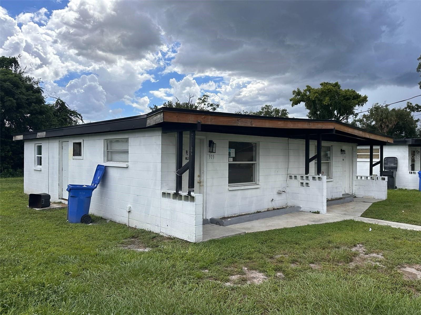 Photo of 917 E 122ND AVENUE TAMPA FL 33612