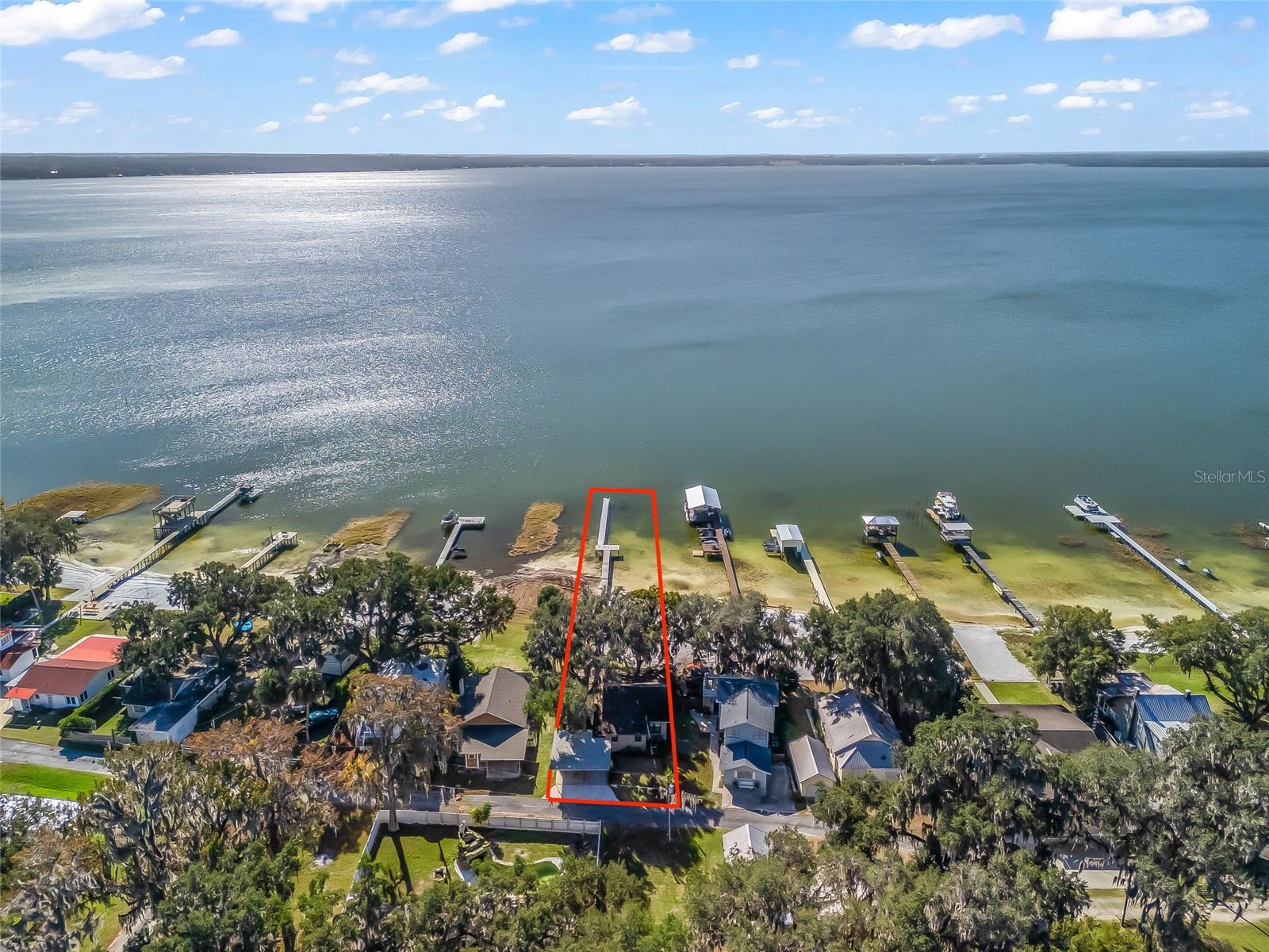 Photo of 13400 SE 124TH PLACE OCKLAWAHA FL 32179