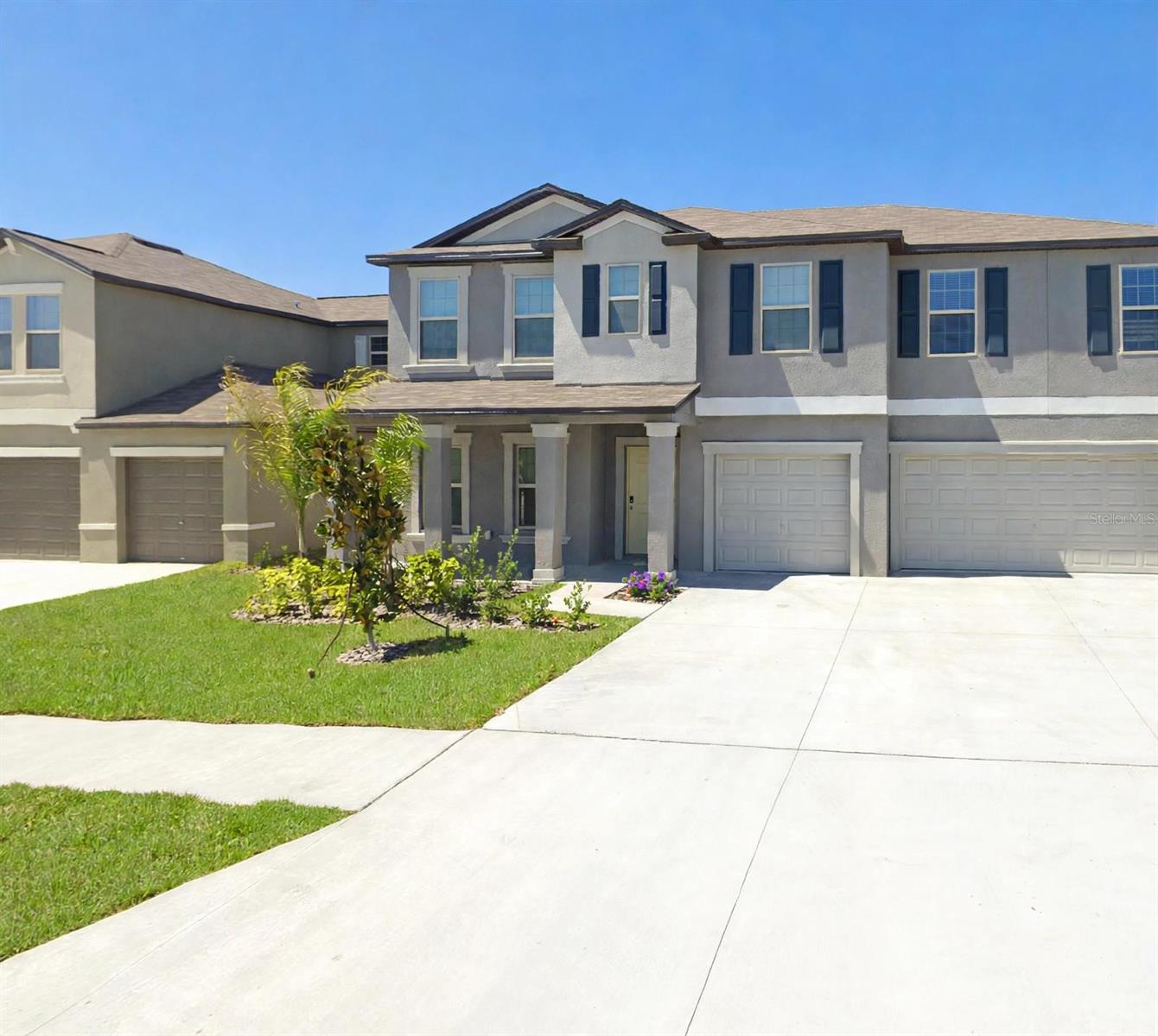 Photo of 16649 CARLTON POND STREET WIMAUMA FL 33598