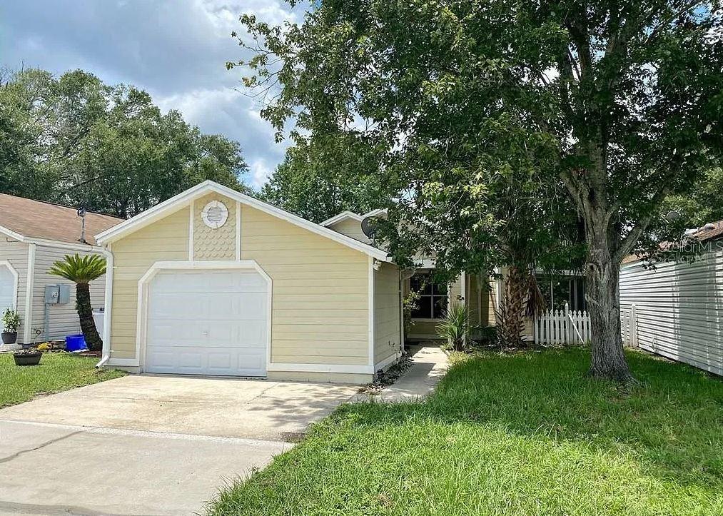 Photo of 128 MEADOW BOULEVARD SANFORD FL 32771