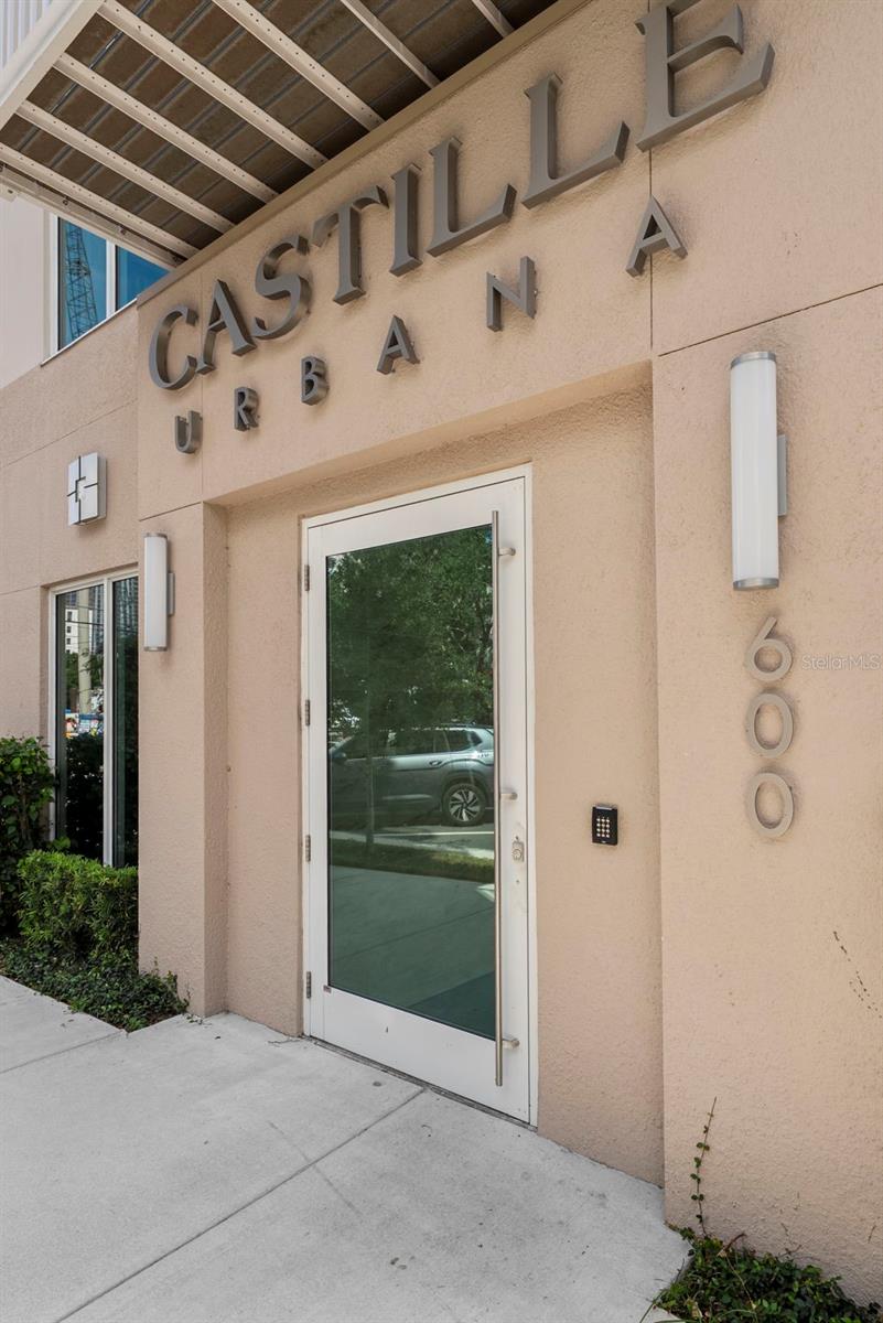 Photo of 600 3RD AVENUE #406 ST PETERSBURG FL 33701