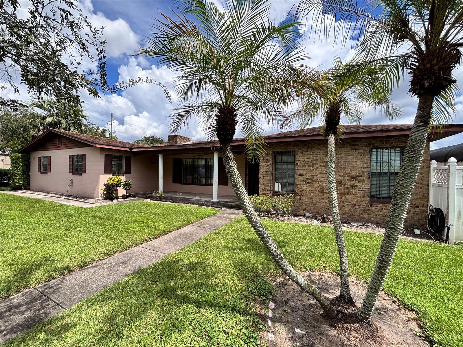 Photo of 4143 EDGEWATER DRIVE ORLANDO FL 32804