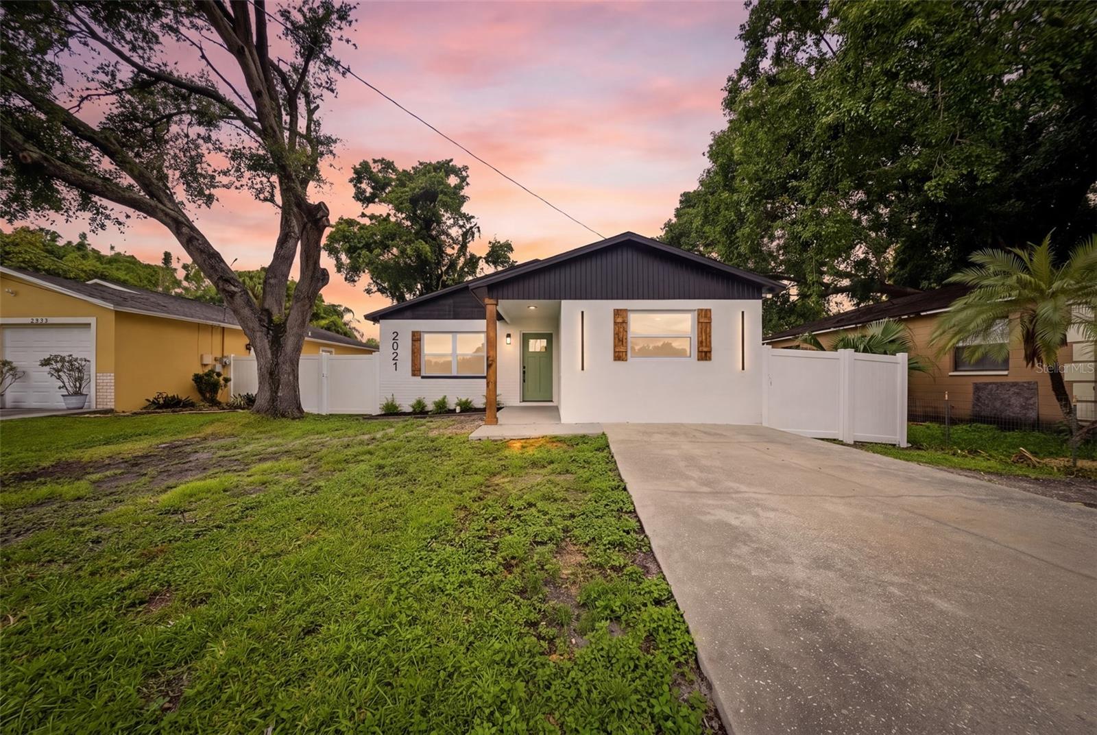 Photo of 2921 57 AVENUE ST PETERSBURG FL 33714