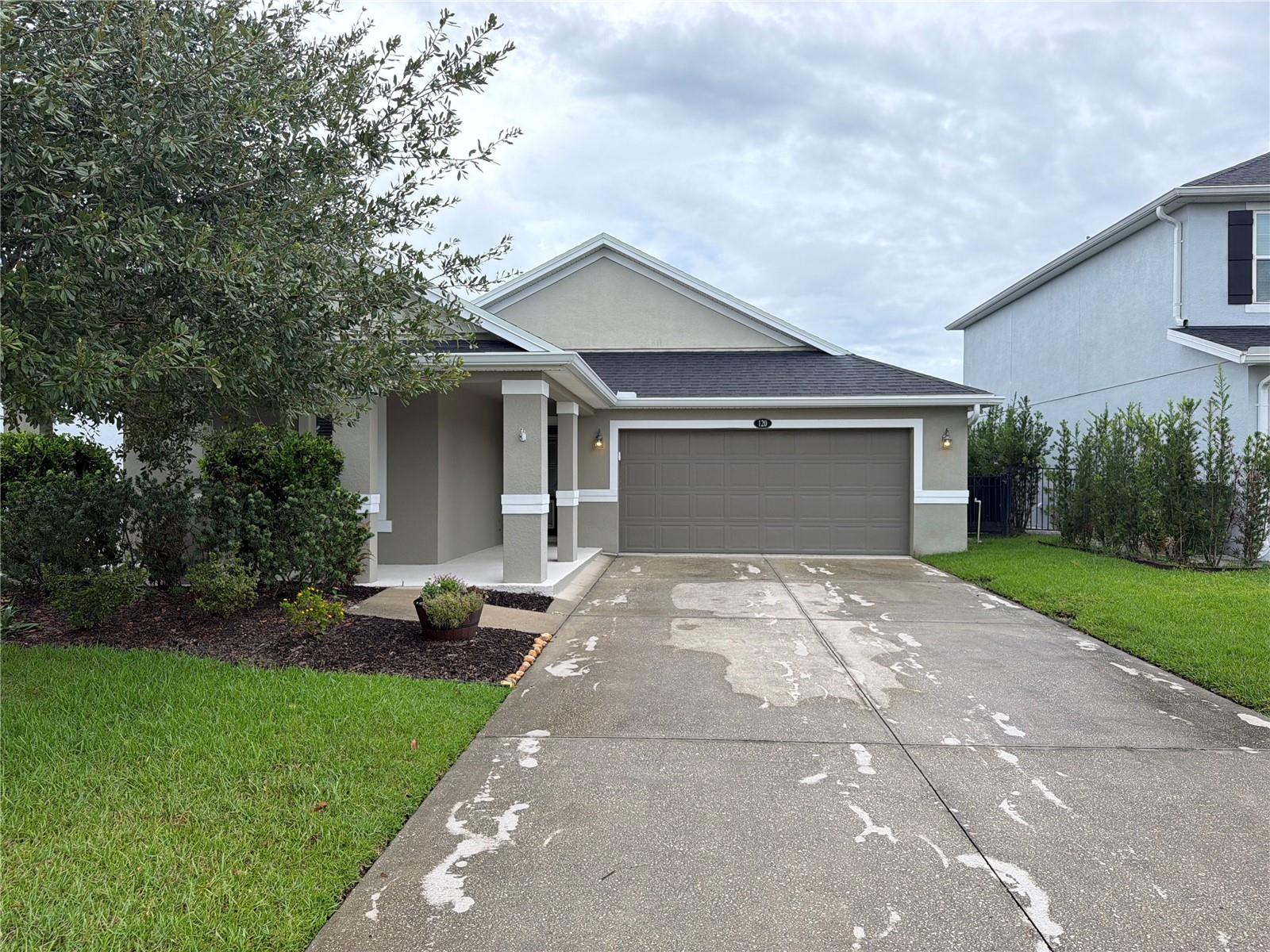 Photo of 120 PRESTWICK GRANDE DRIVE DAYTONA BEACH FL 32124