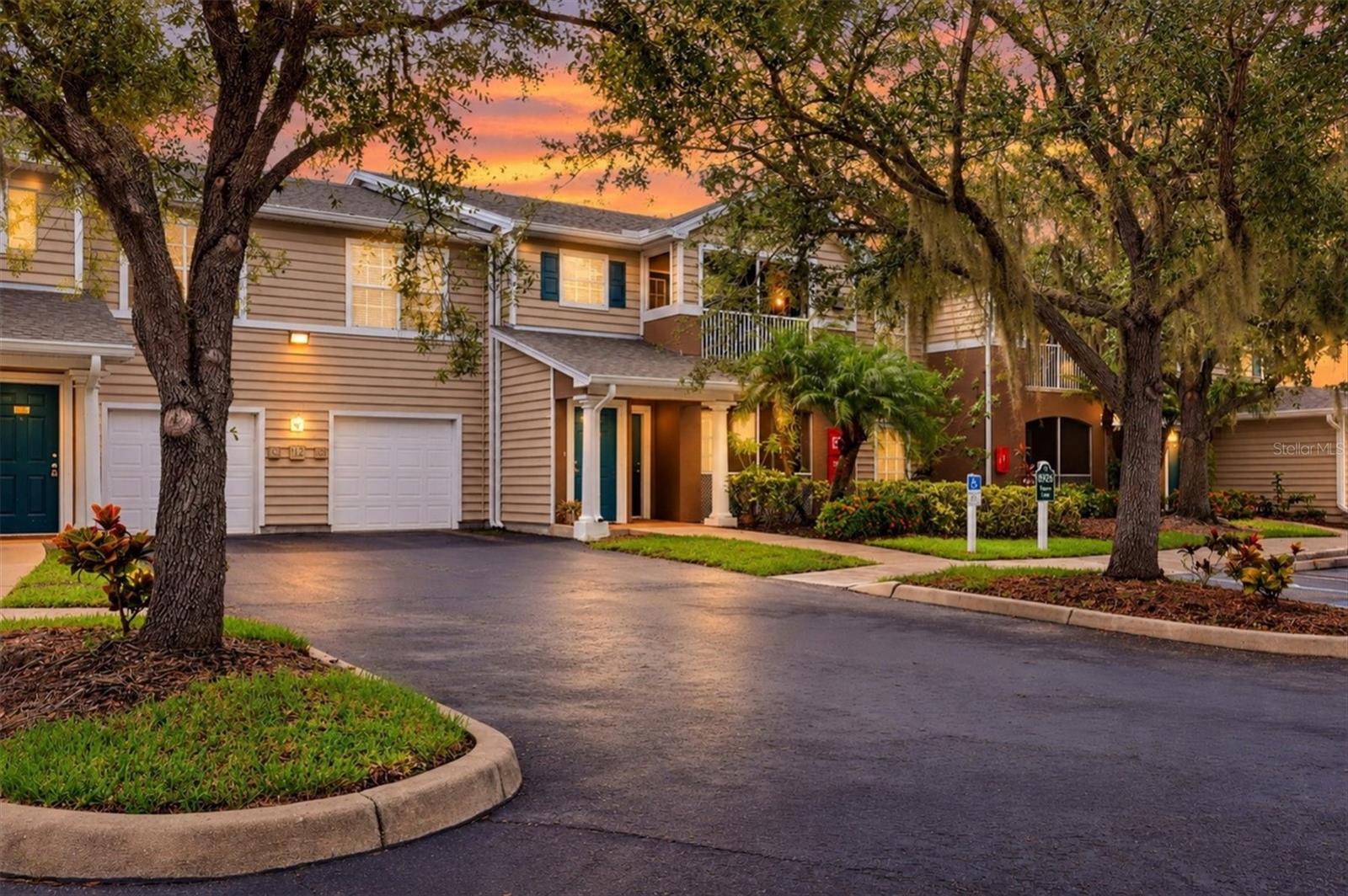 Photo of 8926 MANOR LOOP #103 BRADENTON FL 34202