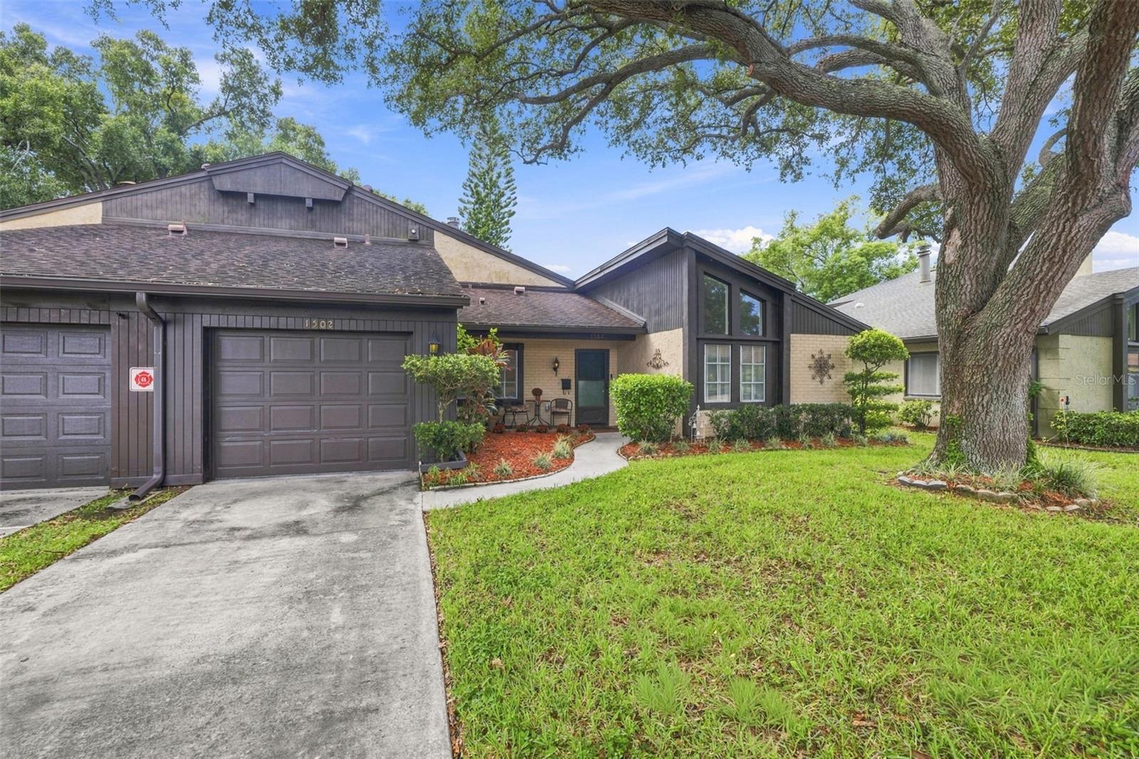 Photo of 2101 SUNSET POINT ROAD #1502 CLEARWATER FL 33765