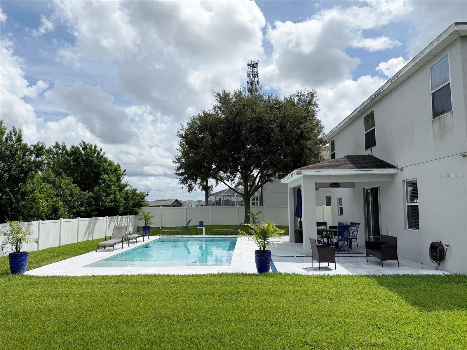 Photo of 12236 FAIRLAWN DRIVE RIVERVIEW FL 33579
