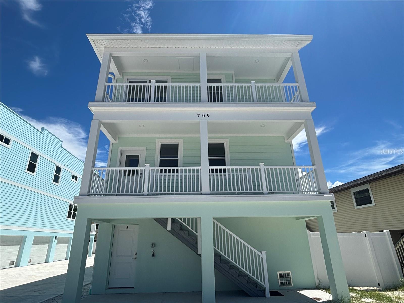 Photo of 709 GULF BOULEVARD INDIAN ROCKS BEACH FL 33785