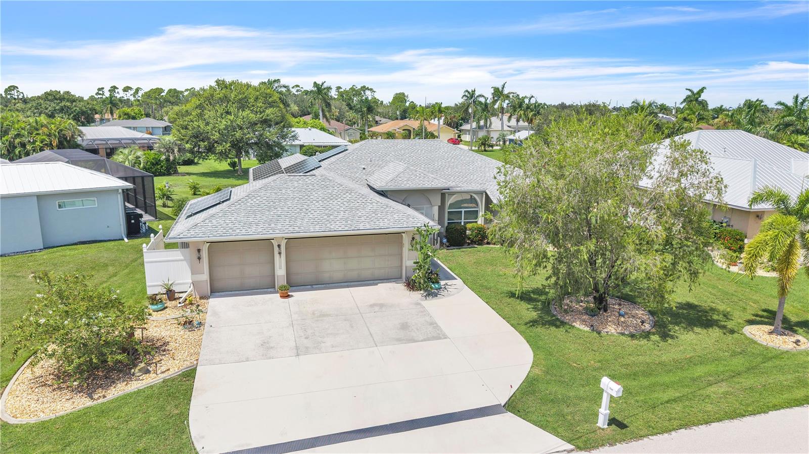 Photo of 7547 COCO PLUM PUNTA GORDA FL 33955