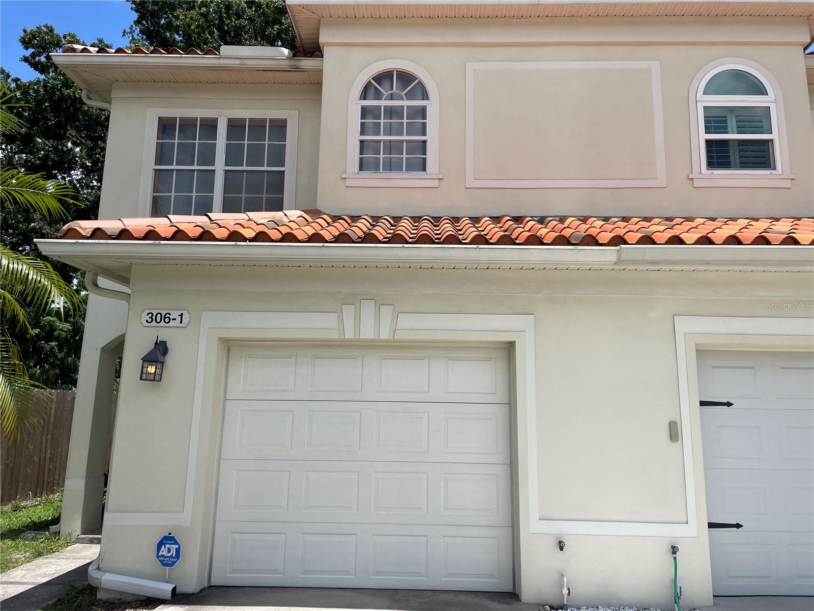 Photo of 306 S ARRAWANA AVENUE TAMPA FL 33609