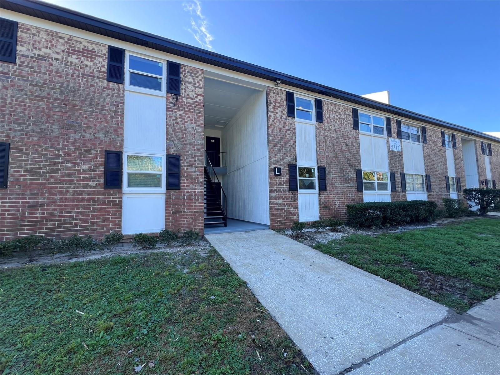 Photo of 5317 CURRY FORD ROAD #L104 ORLANDO FL 32812