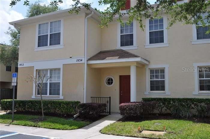 Photo of 1934 FIESTA RIDGE COURT TAMPA FL 33604