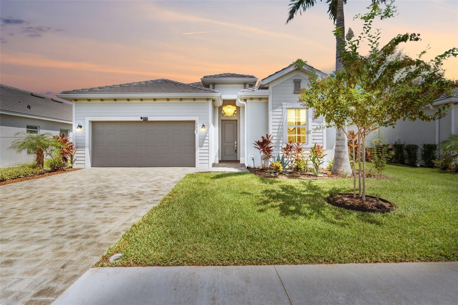 Photo of 17622 SANTORINI COURT VENICE FL 34293