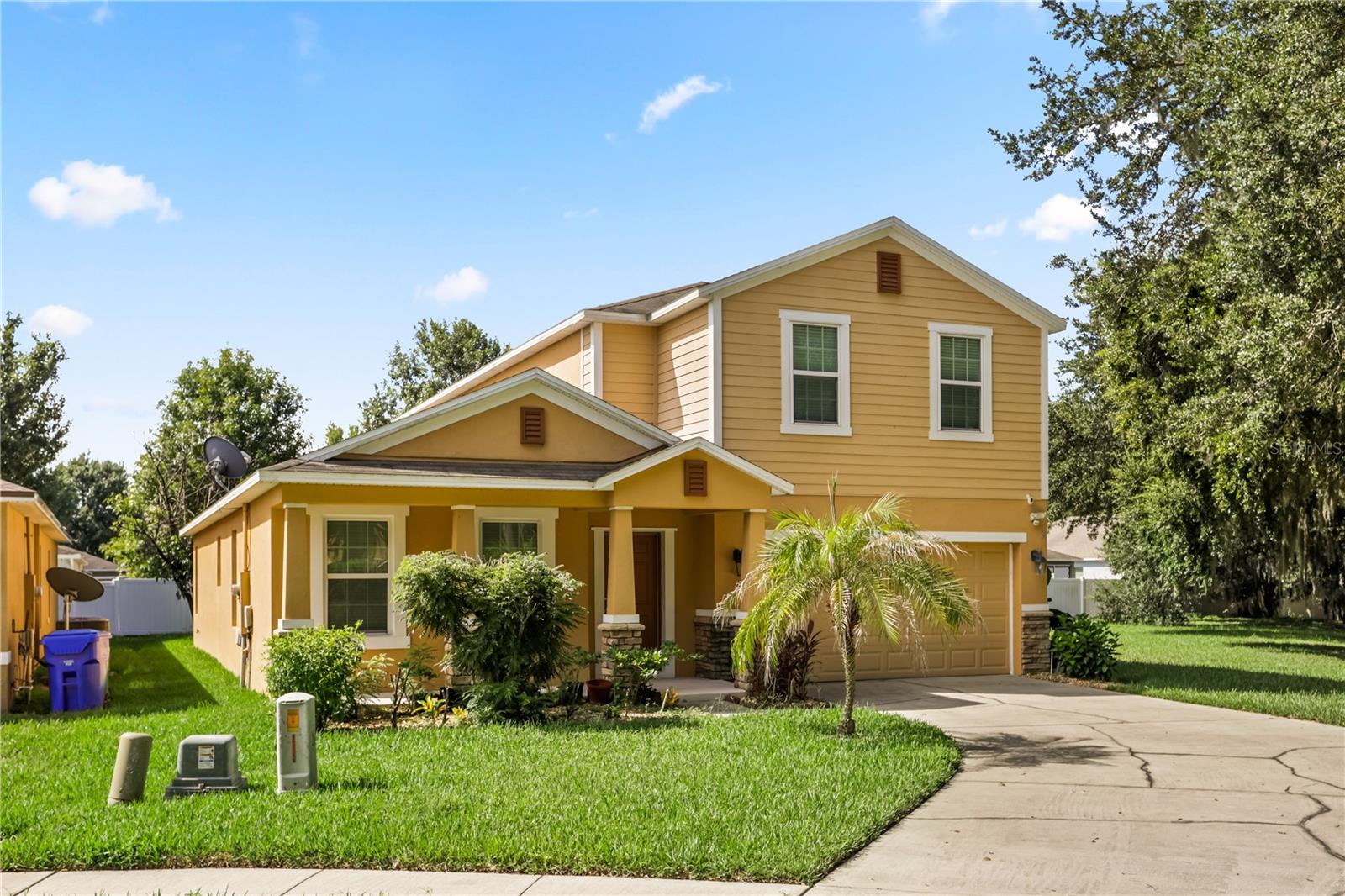 Photo of 3637 BLACK DOG COURT TAVARES FL 32778