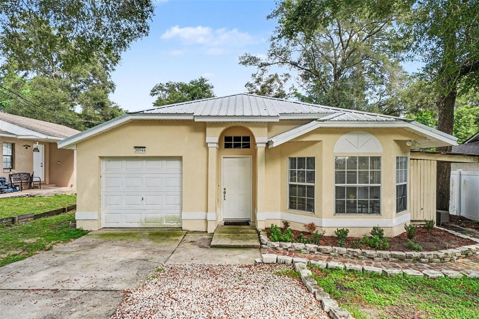 Photo of 30944 TEHO STREET MOUNT PLYMOUTH FL 32776