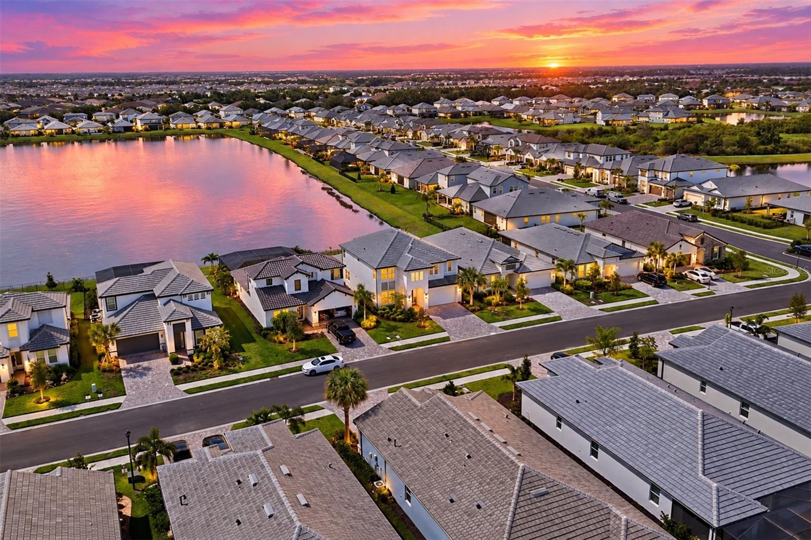 Photo of 17539 SAVORY MIST CIRCLE BRADENTON FL 34211