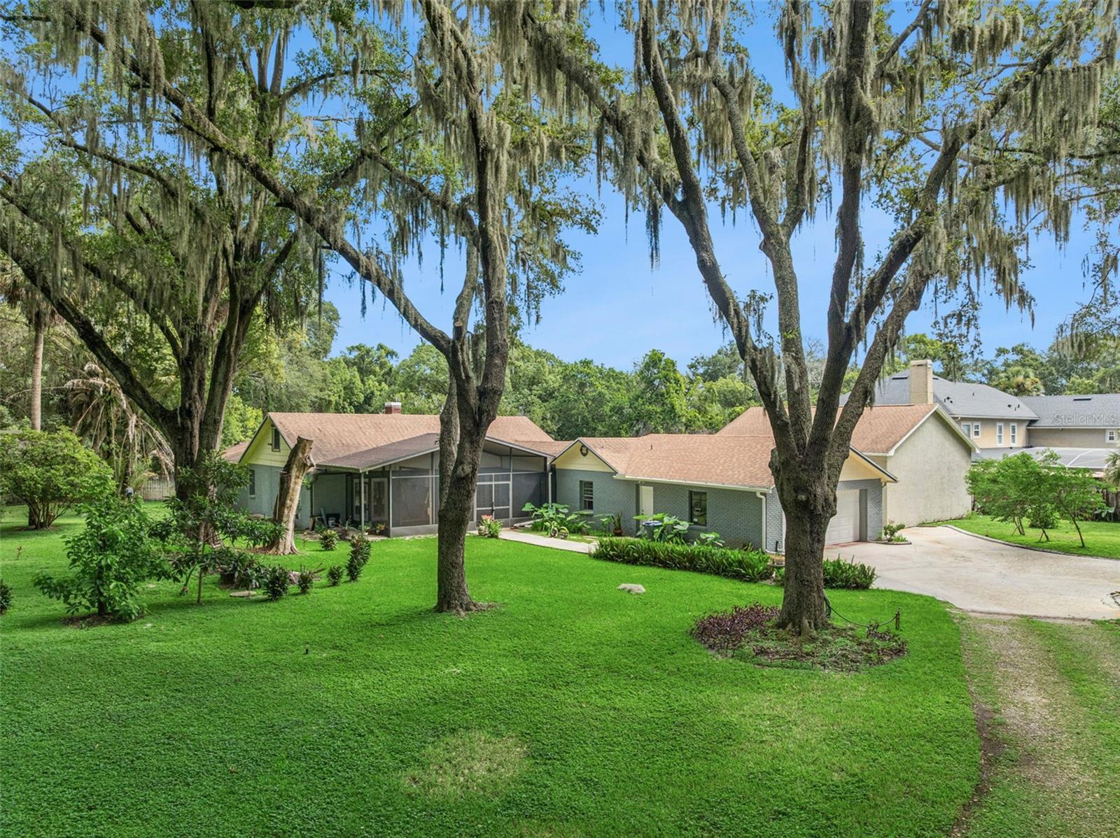 Photo of 907 SONJA PL APOPKA FL 32703