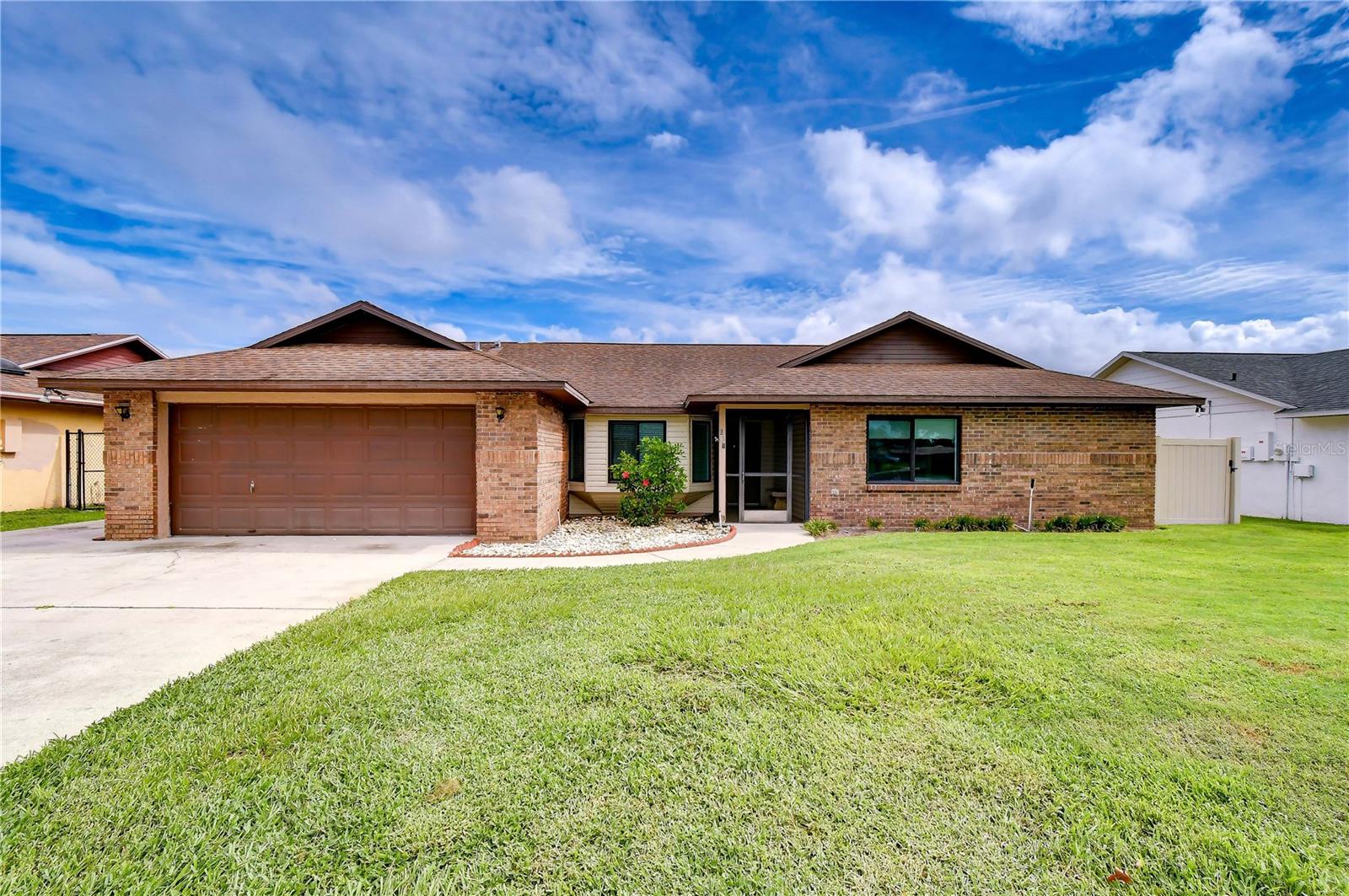 Photo of 659 TIMBER POND DRIVE BRANDON FL 33510
