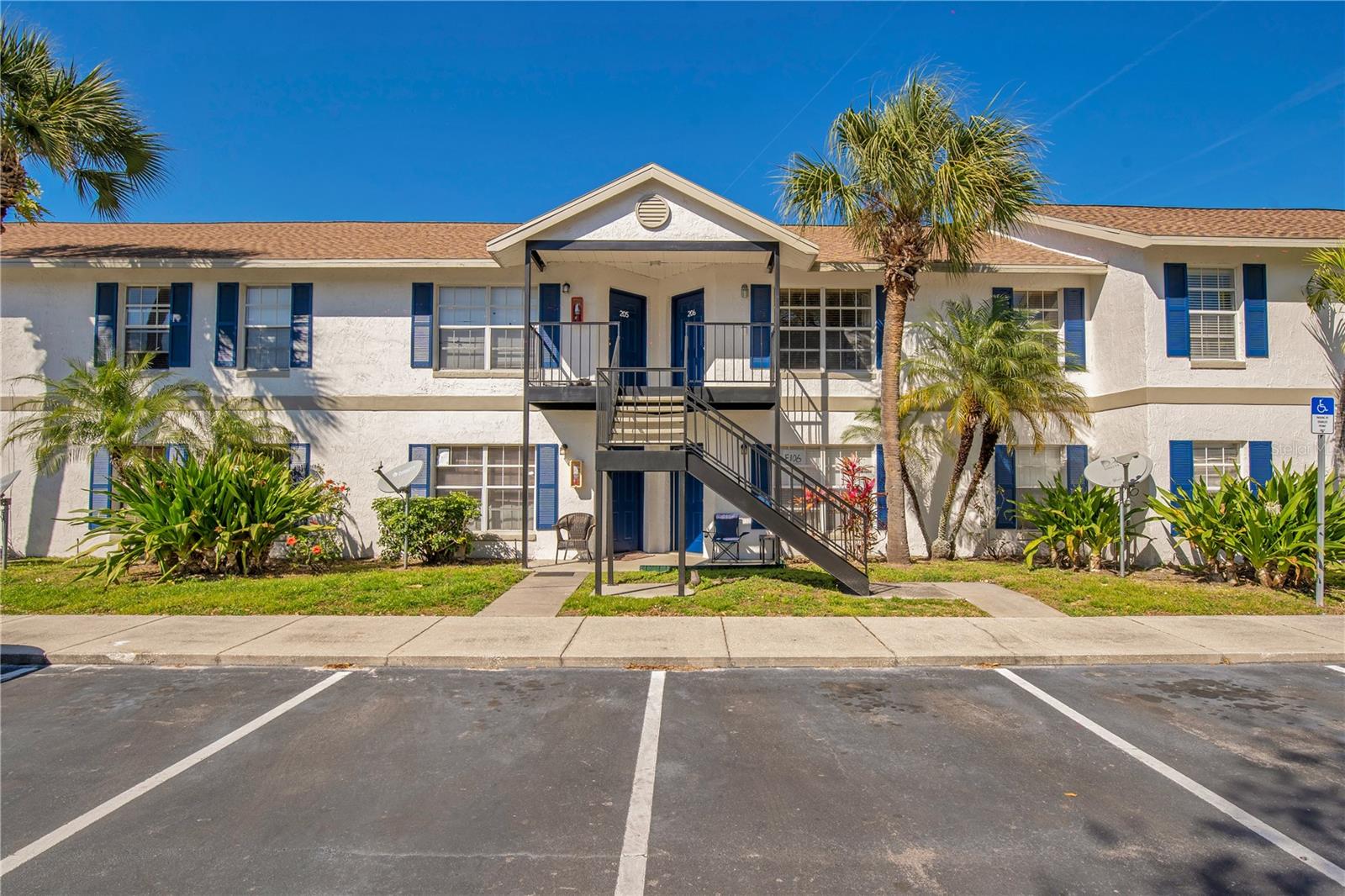 Photo of 3651 N GOLDENROD ROAD #C201 WINTER PARK FL 32792