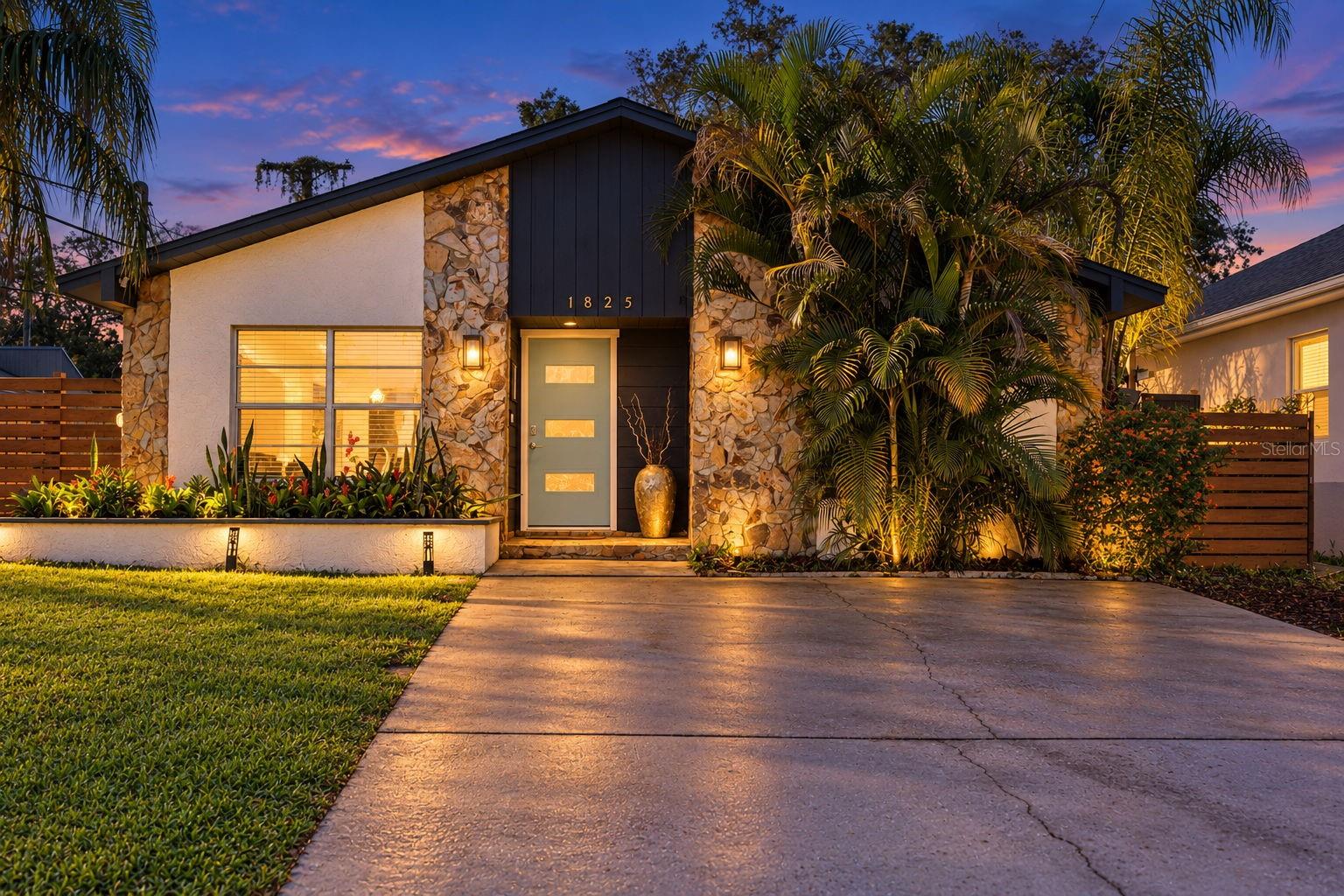 Photo of 1825 E ESKIMO AVENUE TAMPA FL 33604