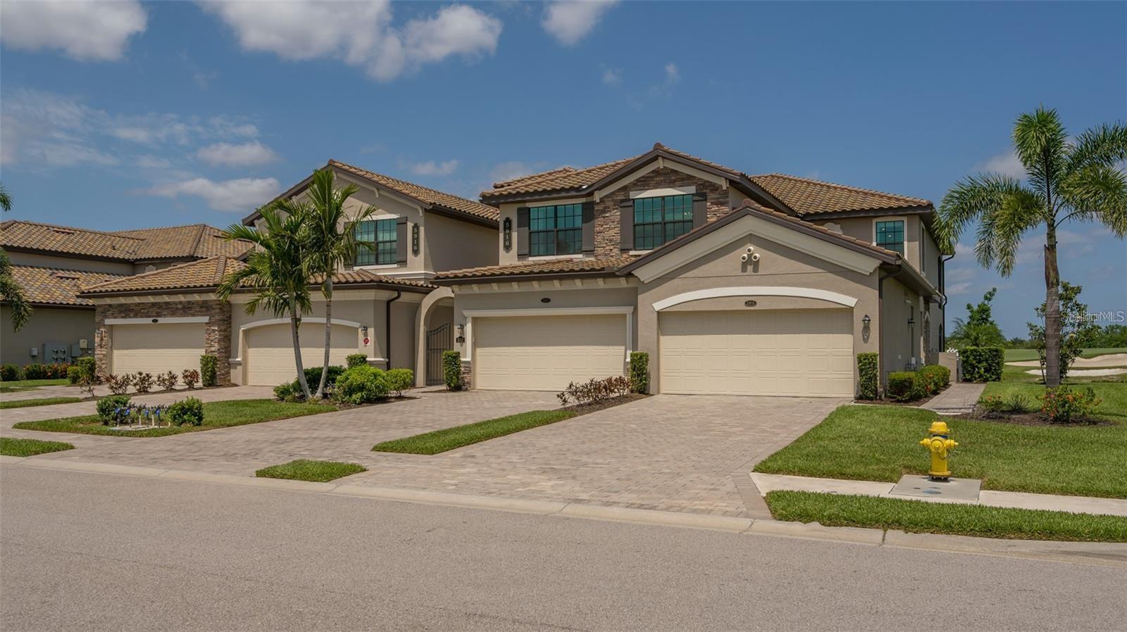 Photo of 5916 WAKE FOREST RUN #103 BRADENTON FL 34211