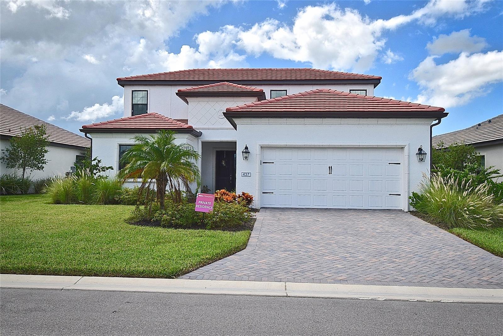 Photo of 437 ALBERATA WAY NOKOMIS FL 34275