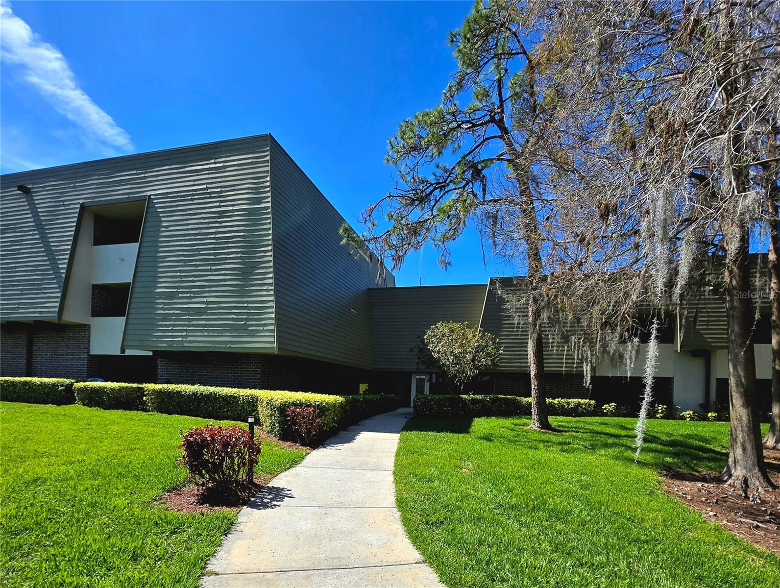 Photo of 36750 US HIGHWAY 19 #4-107 PALM HARBOR FL 34683