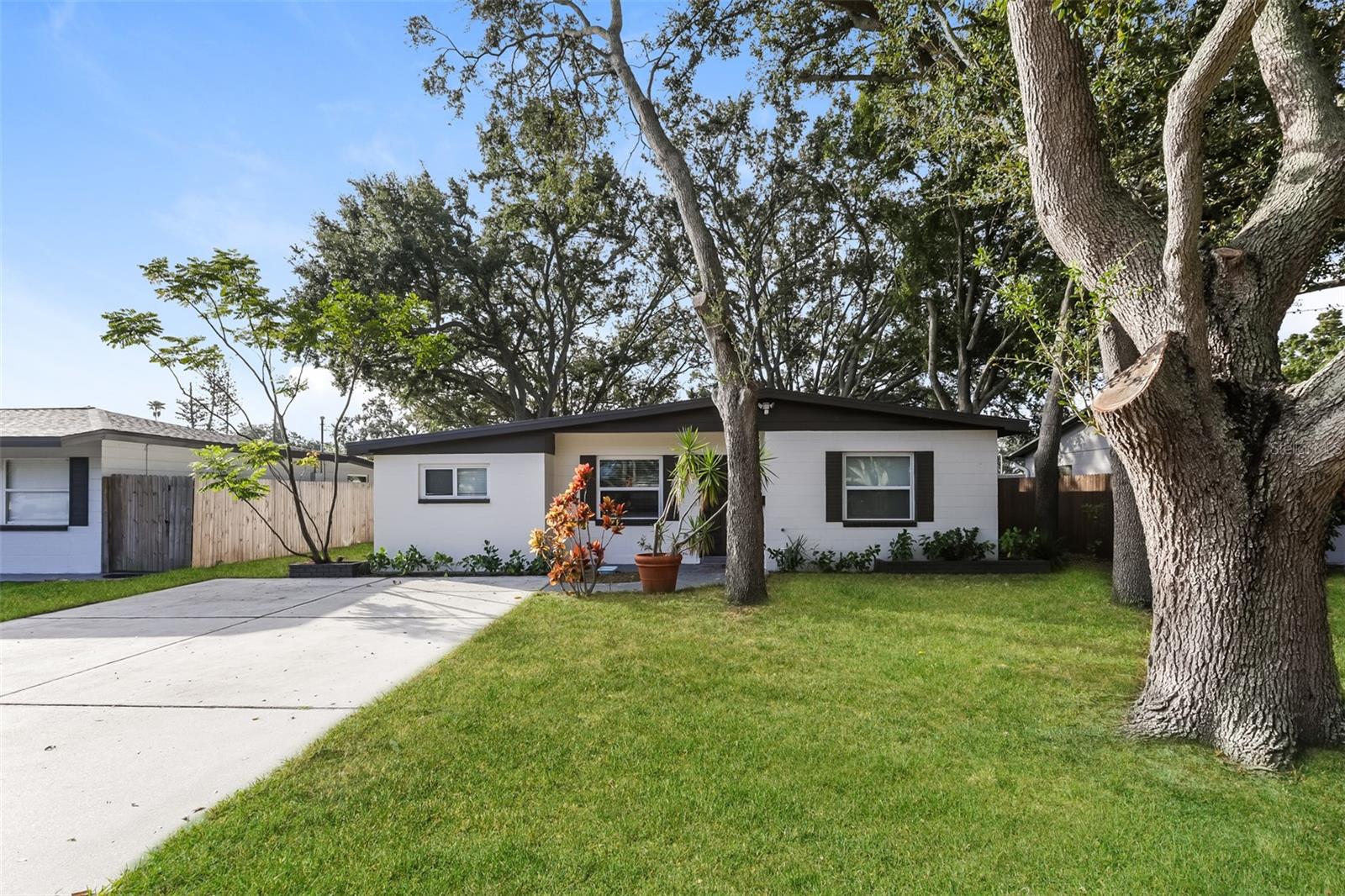 Photo of 726 75TH AVENUE ST PETERSBURG FL 33702