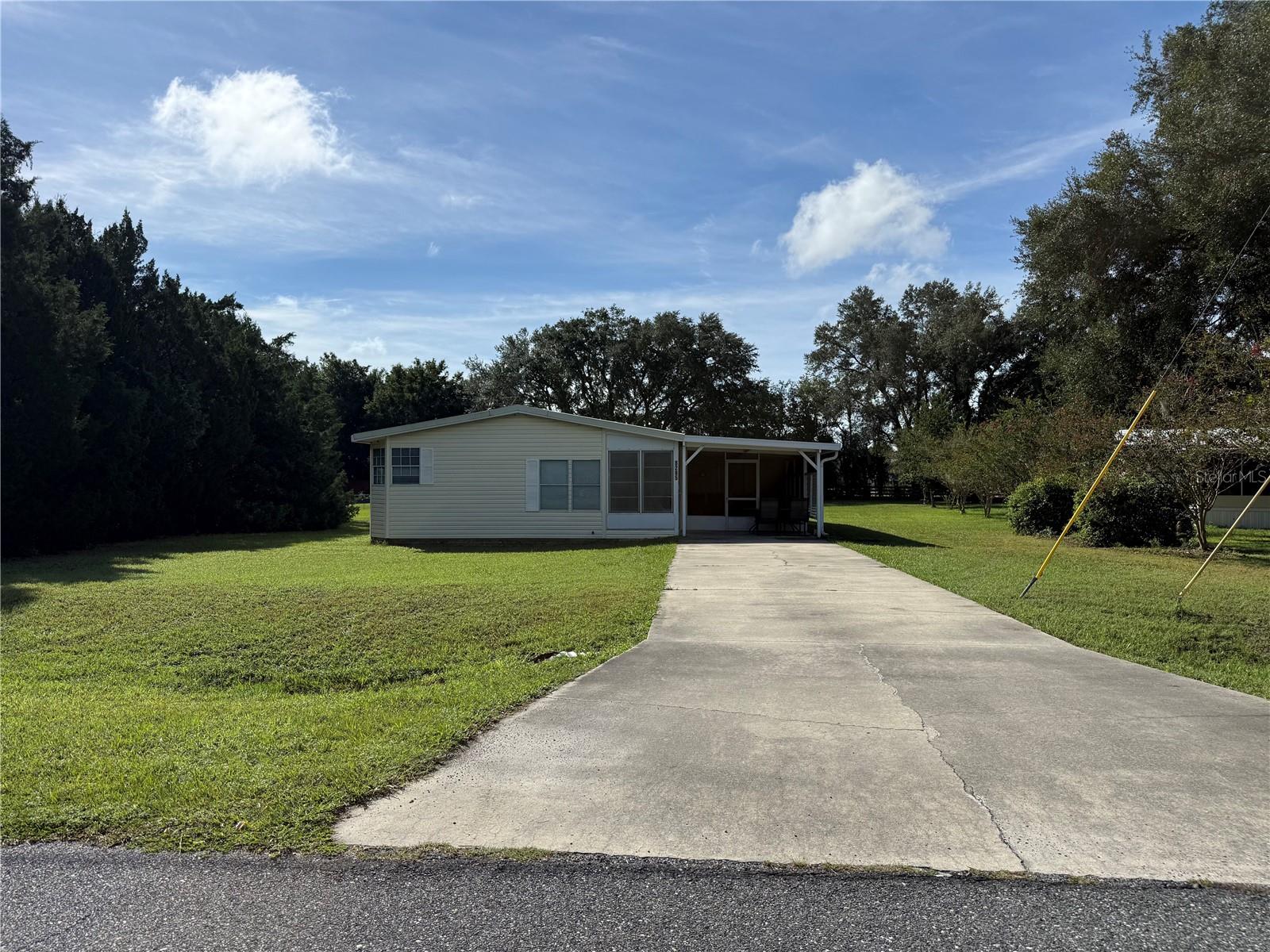 Photo of 8285 COUNTY ROAD 109B LADY LAKE FL 32159