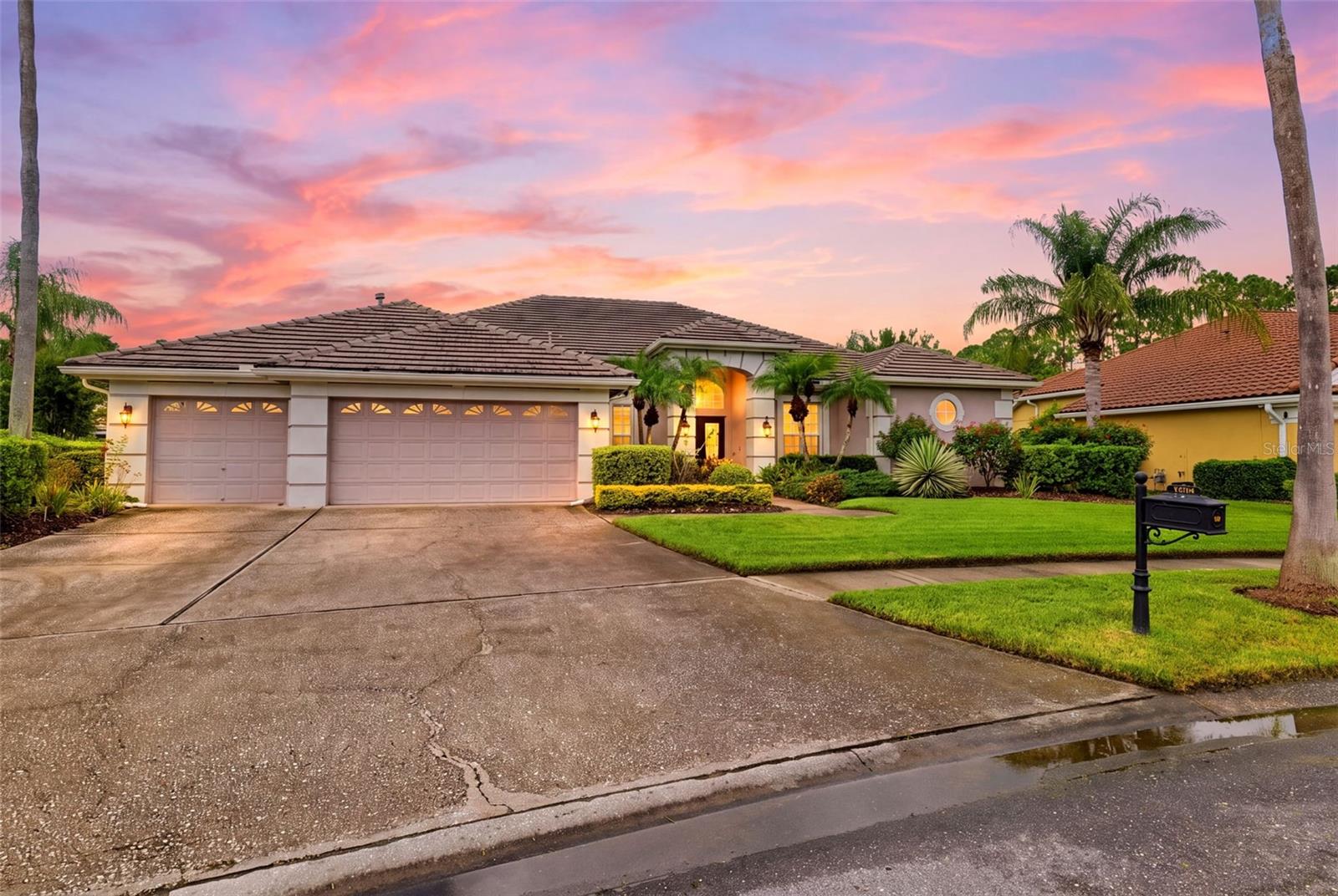 Photo of 12012 BREWSTER DRIVE TAMPA FL 33626