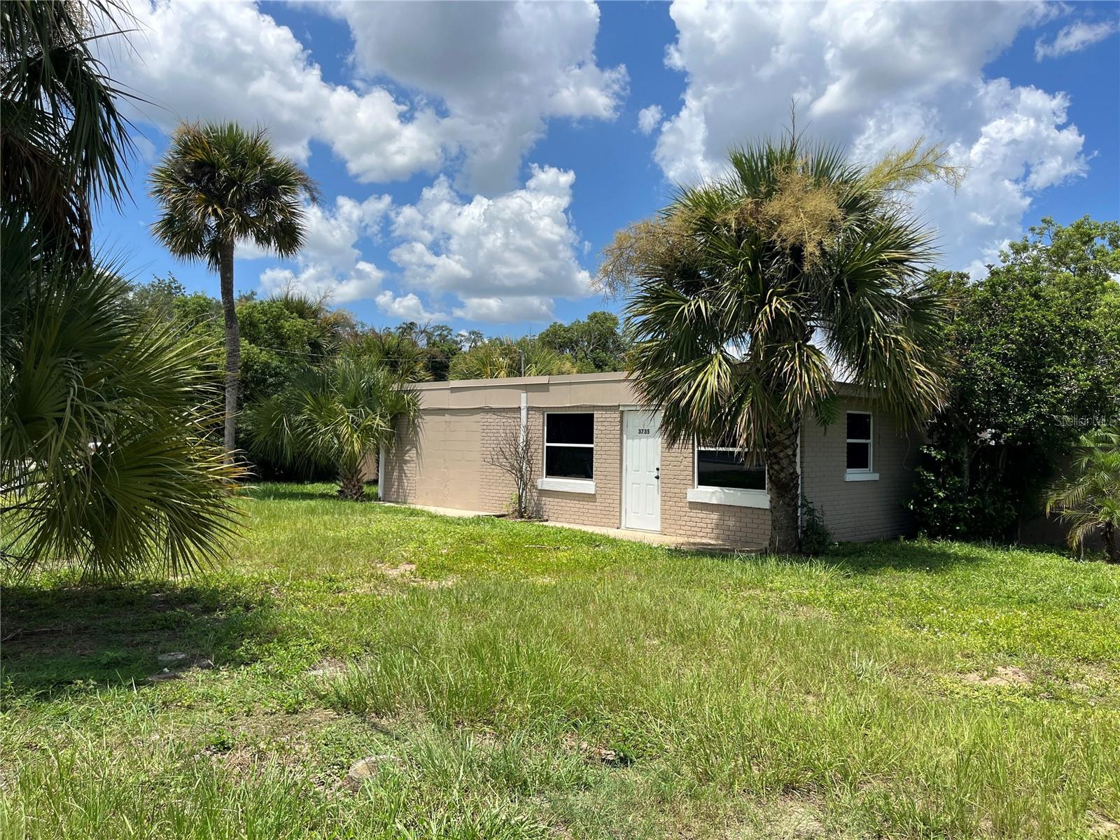 Photo of 3735 HIGHWAY 60 #Front Apt LAKE WALES FL 33898