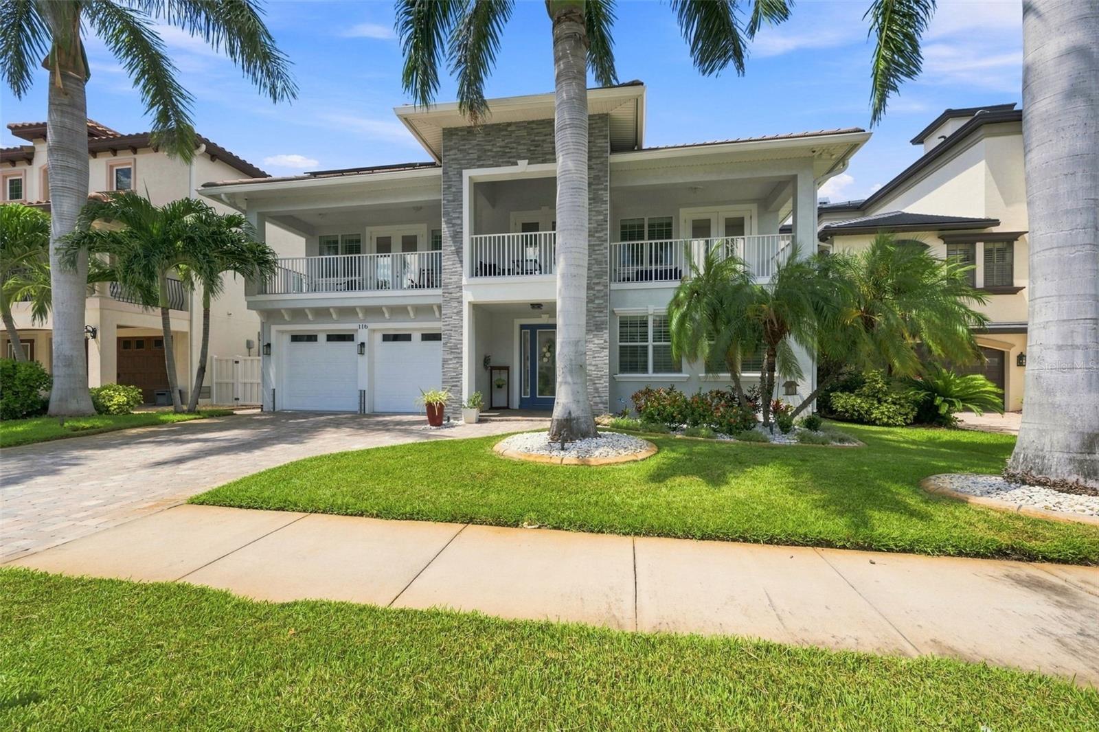 Photo of 116 FOREST HILLS DRIVE REDINGTON SHORES FL 33708