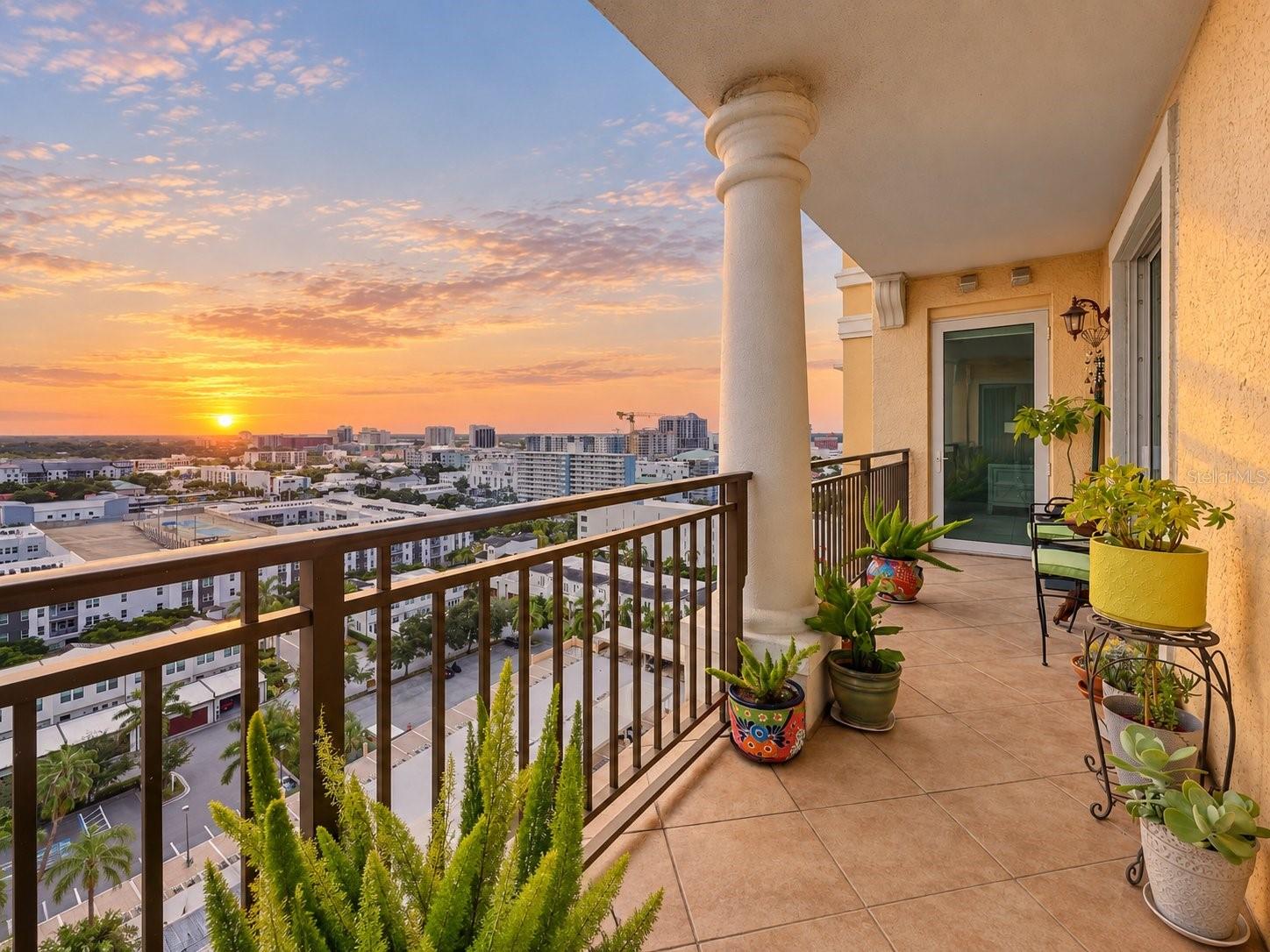 Photo of 750 TAMIAMI TRAIL #1506 SARASOTA FL 34236