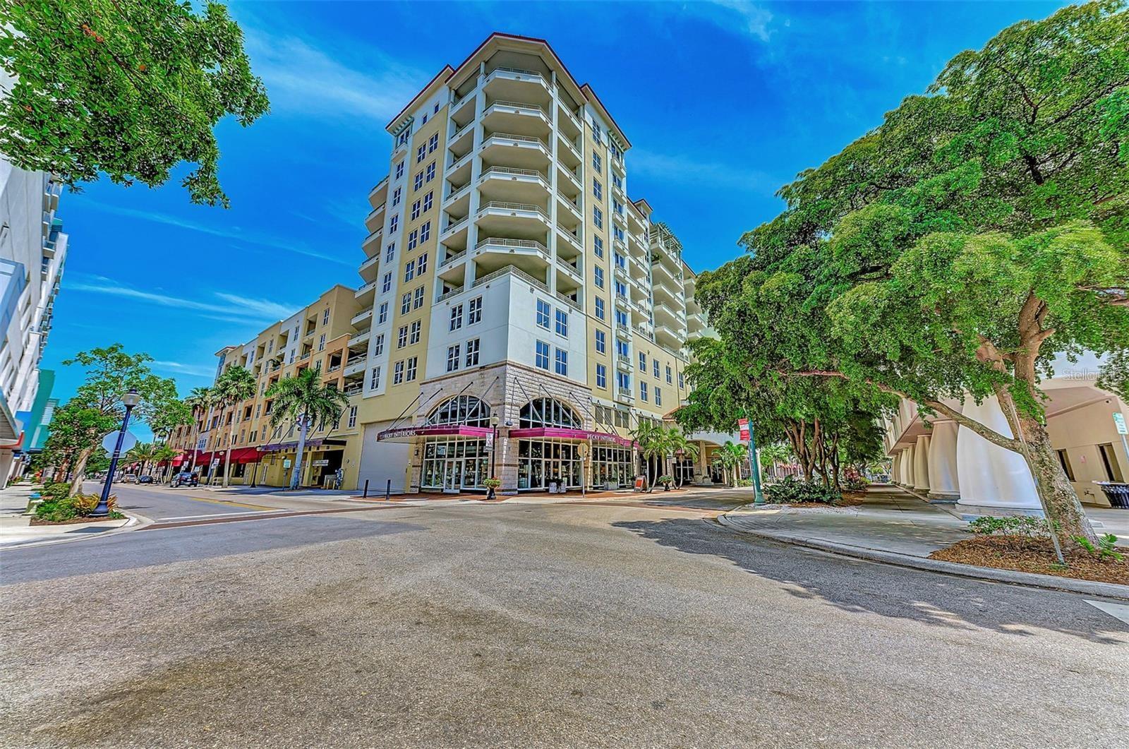 Photo of 100 CENTRAL AVENUE #H716 SARASOTA FL 34236