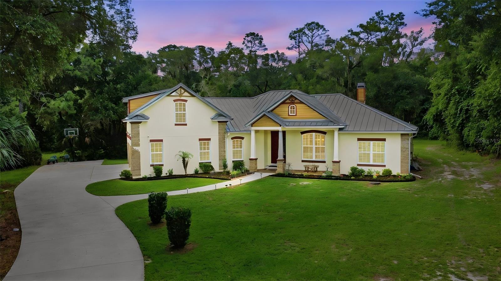Photo of 1806 GLENWOOD OAKS LANE DELAND FL 32720