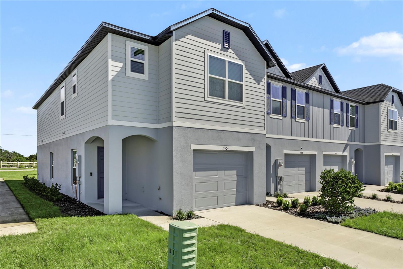 Photo of 3504 EAGLES CROSSING WAY LAKELAND FL 33803