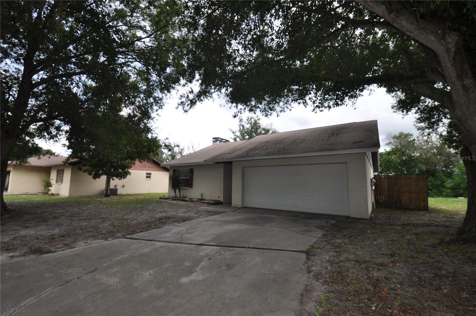 Photo of 828 CINNAMON DRIVE WINTER HAVEN FL 33880