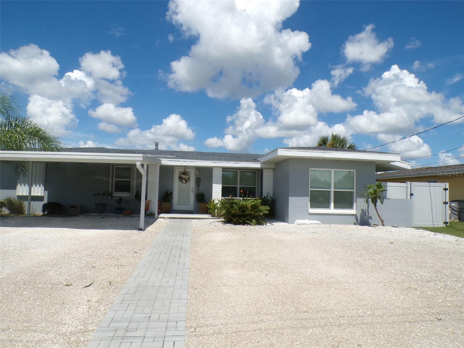 Photo of 861 CONREID DRIVE PORT CHARLOTTE FL 33952