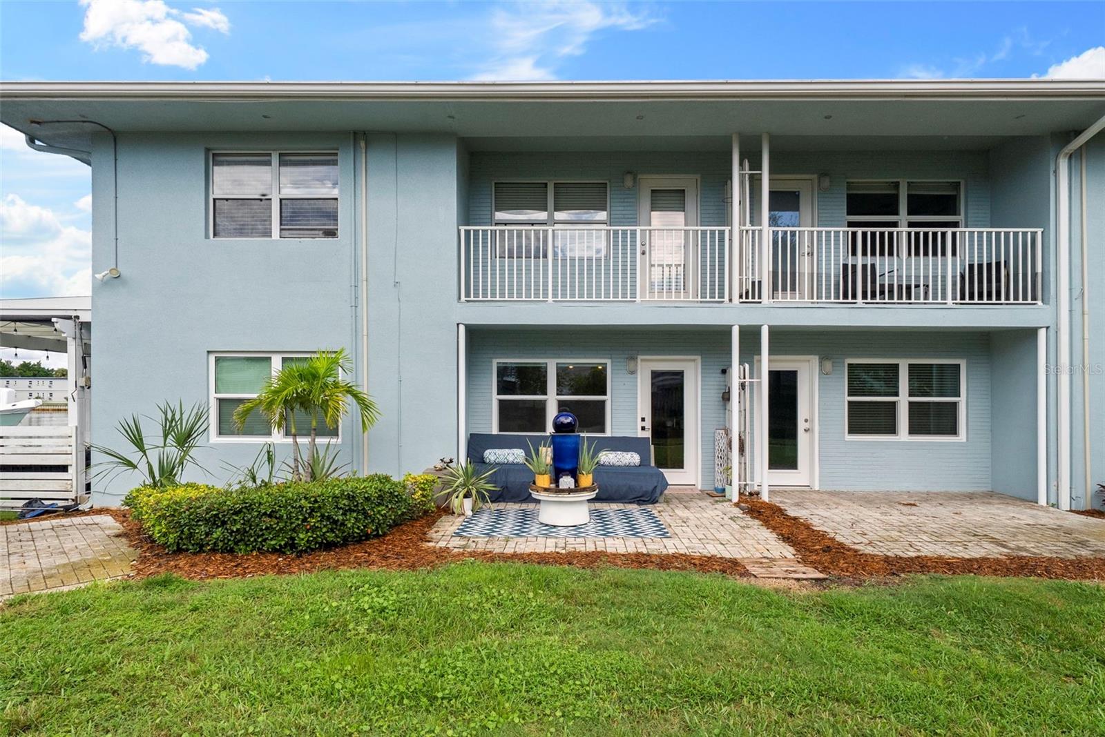 Photo of 300 VENETIAN DRIVE #1 CLEARWATER FL 33755