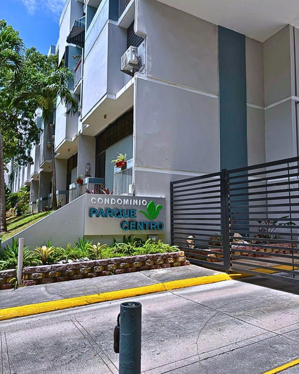 Photo of 170 Av. Arterial Hostos CONDOMINIO PARQUE CENTRO, EDIFICIO UCAR #2 SAN JUAN PR 00918