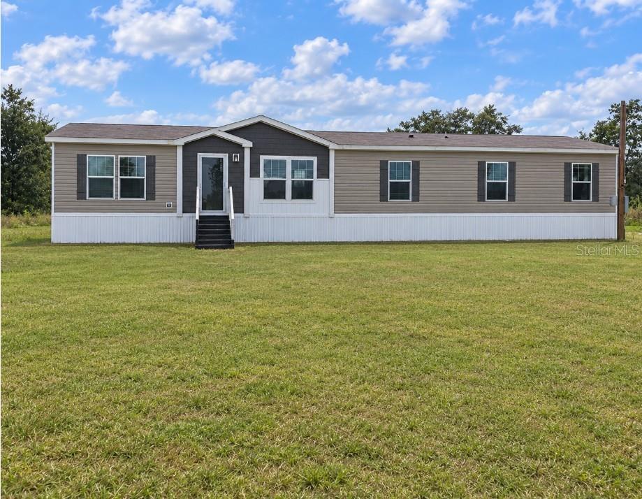 Photo of 4915 KEY DEER AVENUE LAKE WALES FL 33859