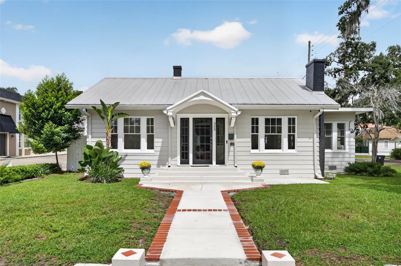 Photo of 323 E AMELIA STREET ORLANDO FL 32801
