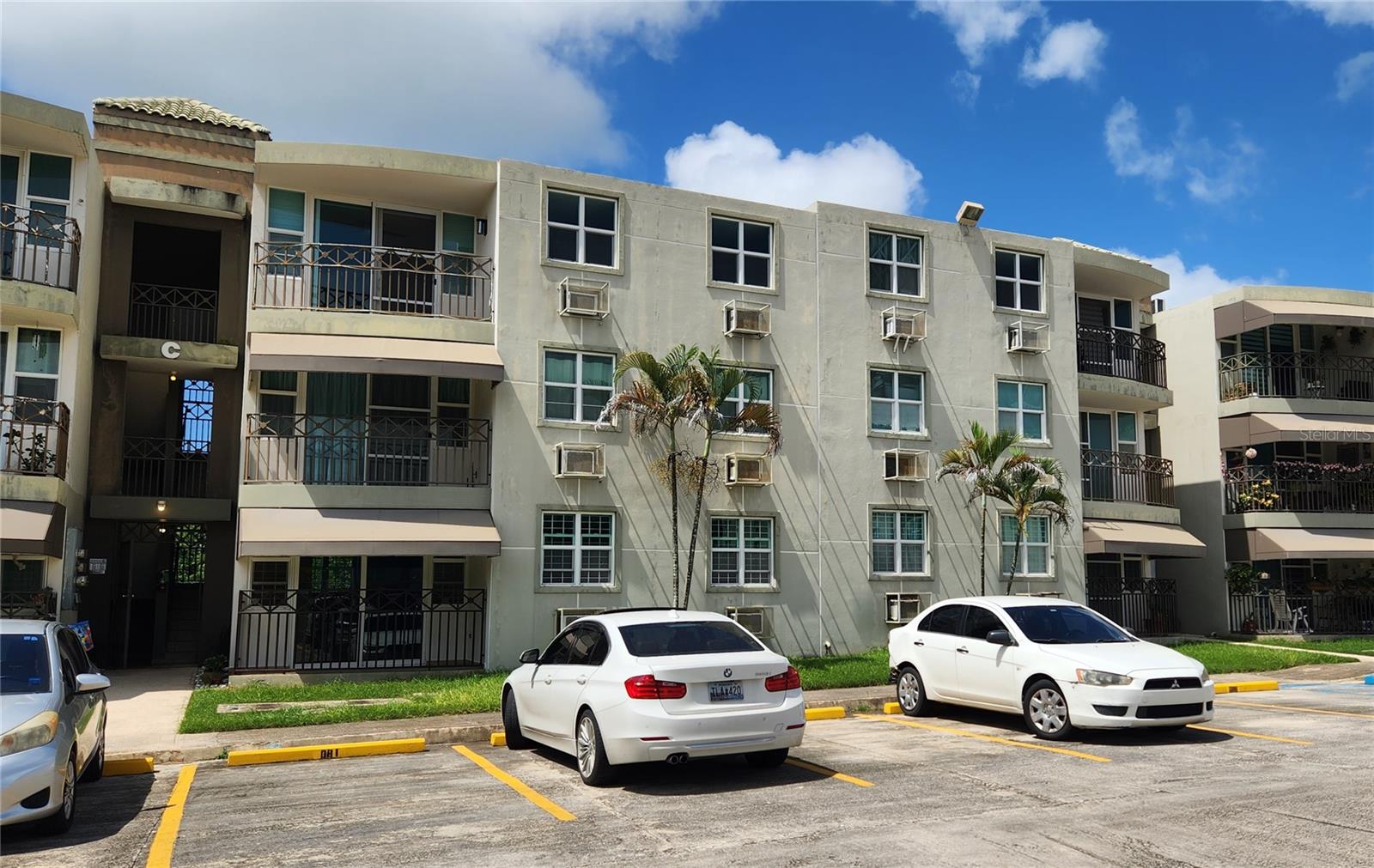Photo of C-121 LA INMACULADA COURT COND #121 VEGA ALTA PR 00692