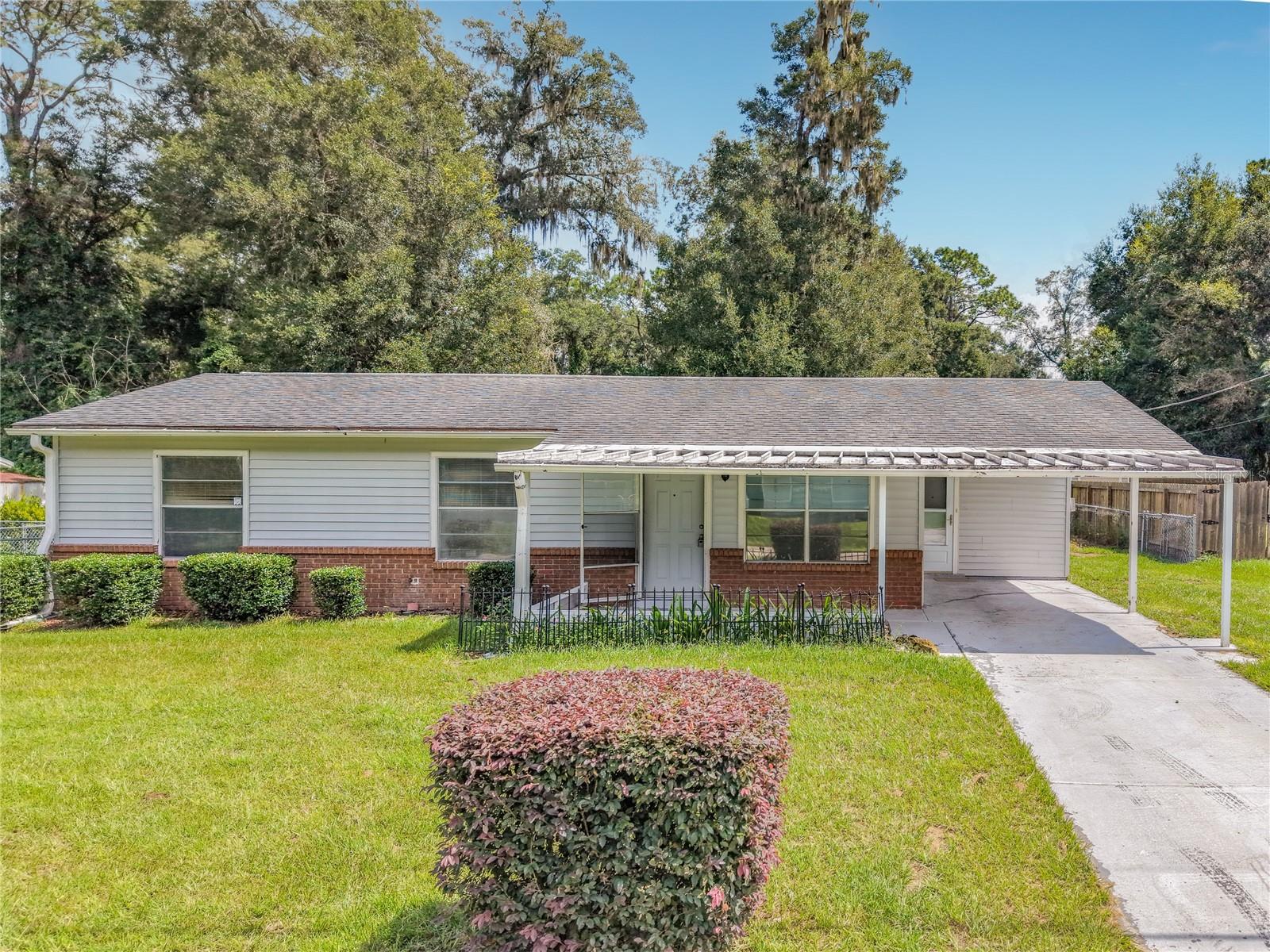Photo of 14313 SE 45TH COURT SUMMERFIELD FL 34491