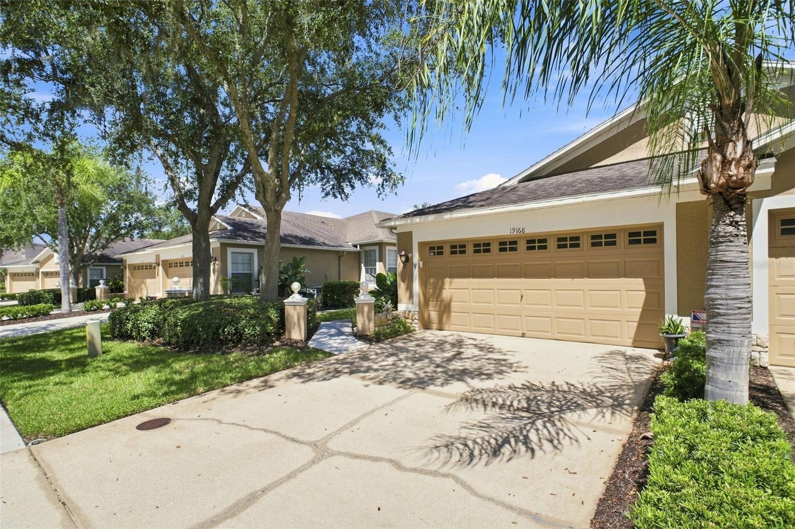 Photo of 19168 LAKE AUDUBON DRIVE TAMPA FL 33647