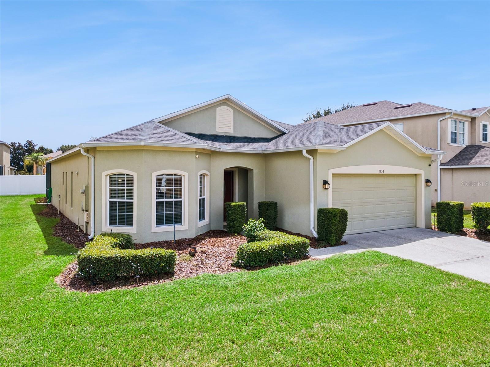 Photo of 836 SUSSEX DRIVE DAVENPORT FL 33896