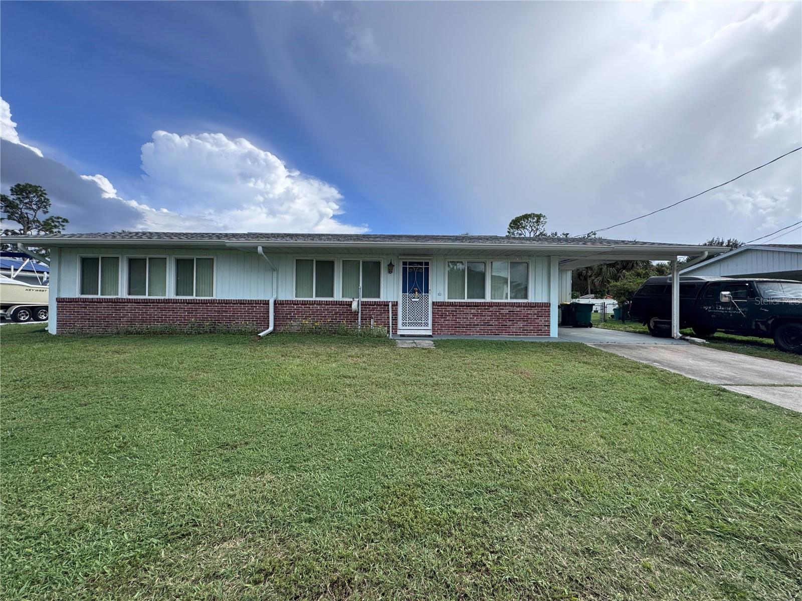 Photo of 18415 COCHRAN BOULEVARD PORT CHARLOTTE FL 33948