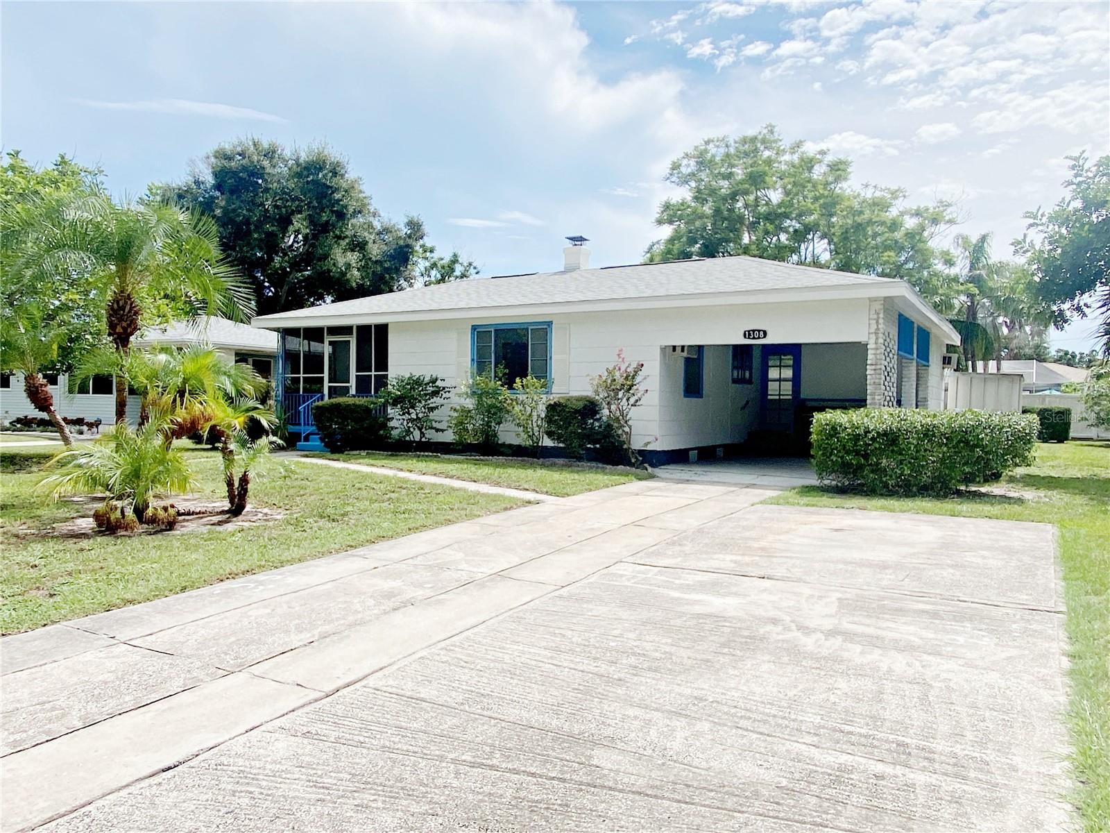 Photo of 1308 ESSEX DRIVE ST PETERSBURG FL 33710